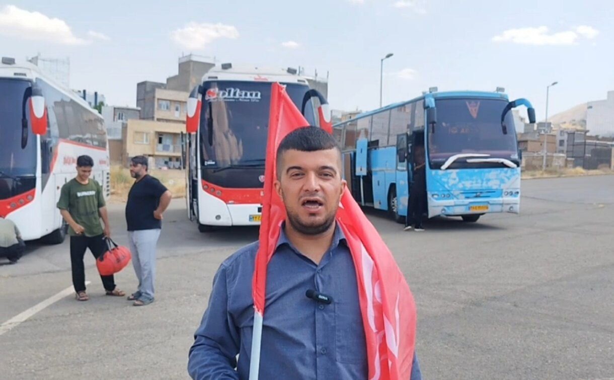 جوانان کردستانی: تا آخرین قطره خون پای انقلاب اسلامی ایران هستیم