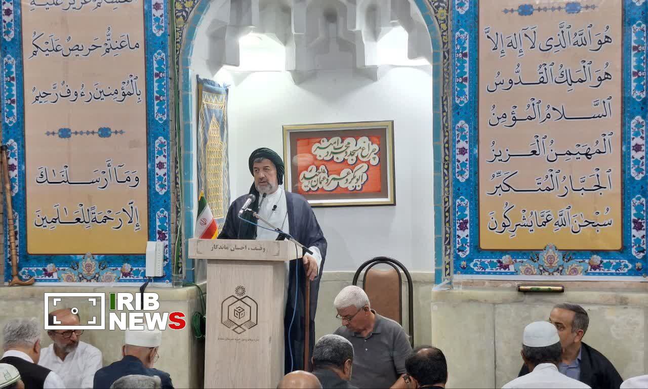 ادای احترام بیش از صد کشور دنیا به پیکر قائد رهبر شهید نشان از اتحاد و قدرت جمهوری اسلامی ایران