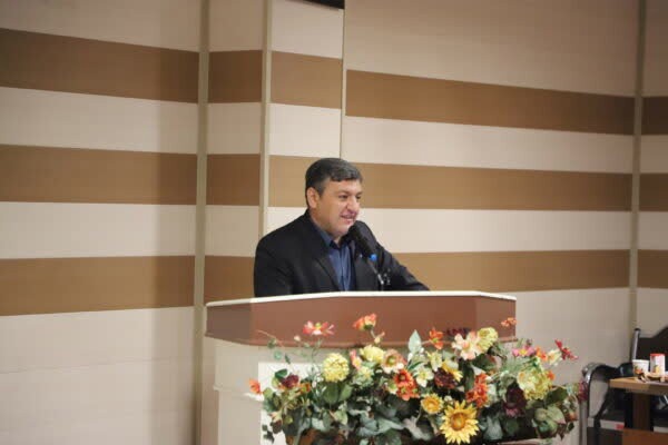 ارائه ۱۲۰ مورد خدمت درمانی کادر سلامت کردستان به زائران رهبر شهید