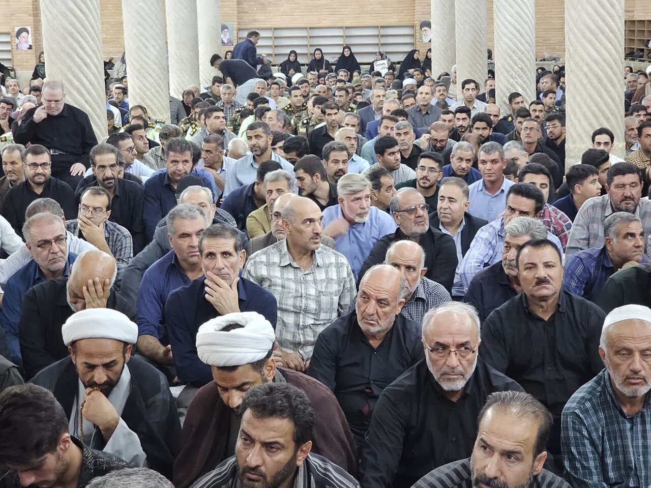 سنندج در سوگ امام شهید؛ تجدید میثاق مردم کردستان با آرمان‌های رهبر