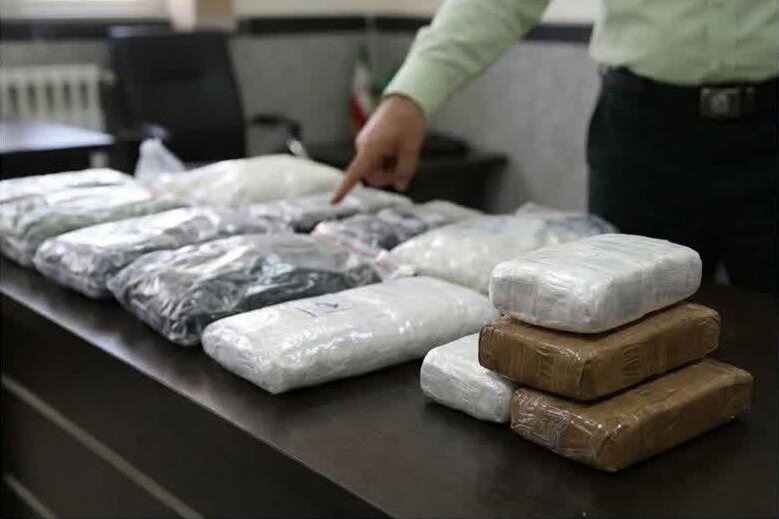 بیش از ۲۳ کیلوگرم مواد مخدر در کرمانشاه کشف شد