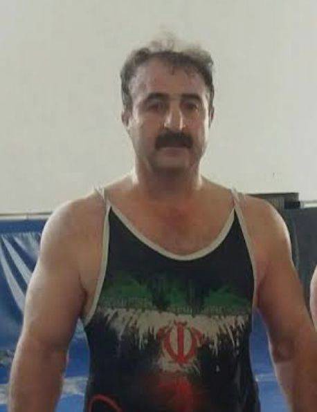 آغاز موفقیت کردستان در مسابقات کشتی پیشکسوتان کشور با کسب مدال طلا