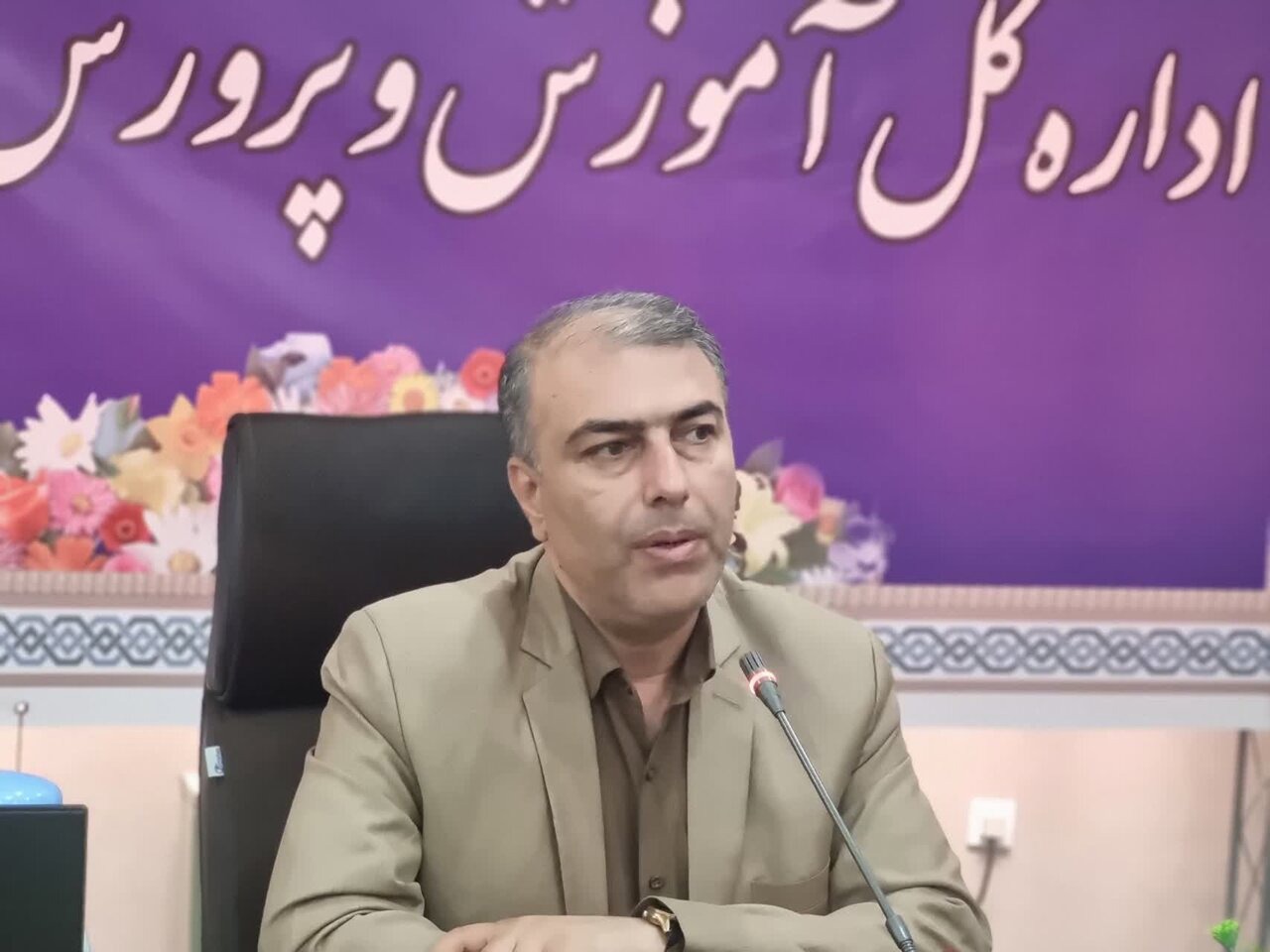حسینی: سهم مدارس غیردولتی کردستان از جمعیت دانش‌آموزی استان ۷ درصد است