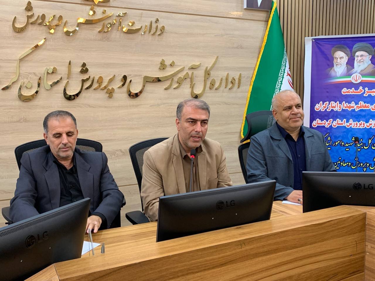 شهیدی: میز خدمت راهی برای شناسایی دغدغه‌های خانواده‌های ایثارگران است