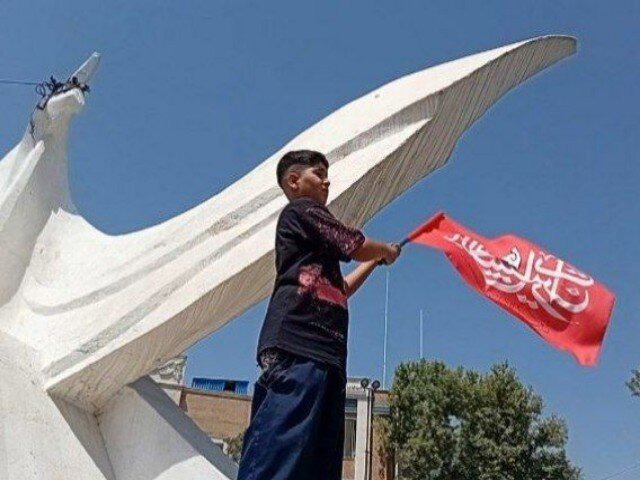 طنین «لبیک یا حسین» در سنندج