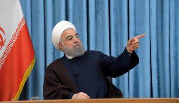 خاطره روحانی از جلسه با رهبر شهید و روایت ایشان از فردی که می‌خواست برای سخنرانی امام زمان در تهران جایگاه بسازد