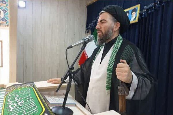 ساداتی: ایران با تکیه بر توان داخلی در مسیر اقتدار حرکت می‌کند