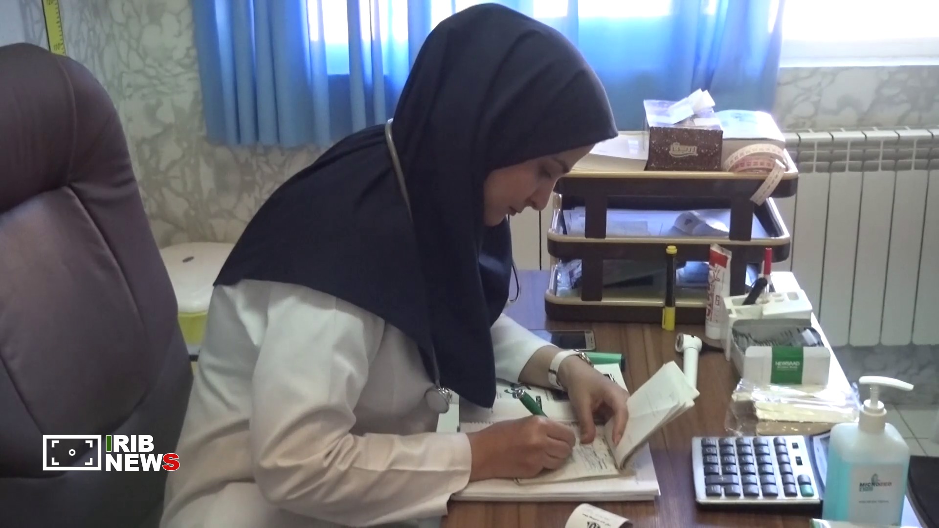 ارائه خدمات اولیه بهداشتی و درمانی در طرح پزشک خانواده  از ابتدای شهریور در کامیاران