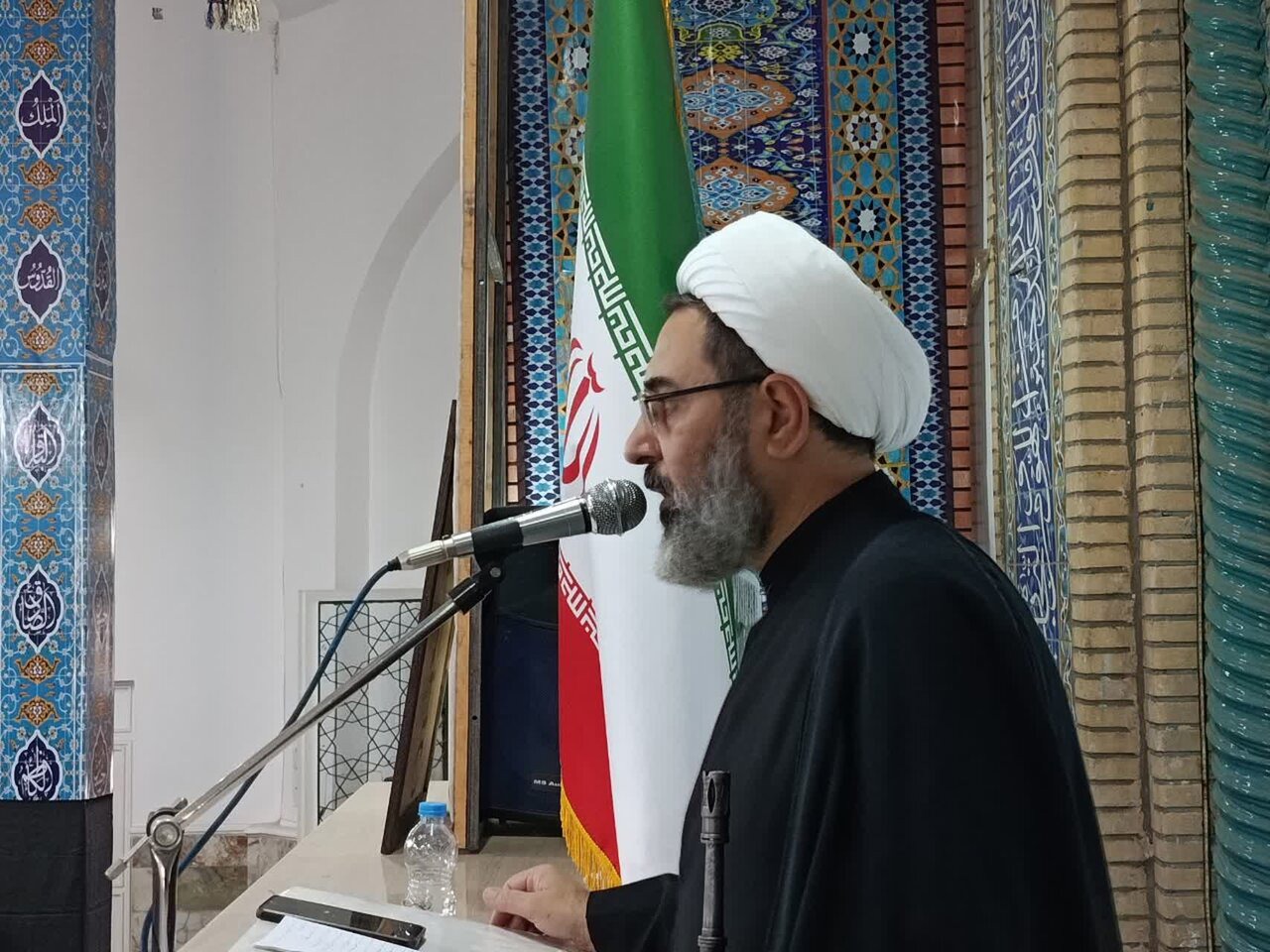 امام جمعه اسلام‌آبادغرب: دشمن به دنبال ایجاد شکاف داخلی است