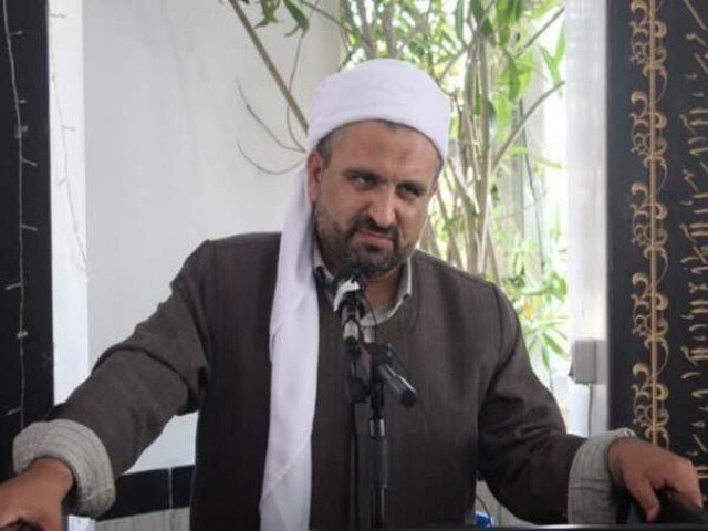 ماموستا مرادی: استقامت کلید عبور از مشکلات زندگی است
