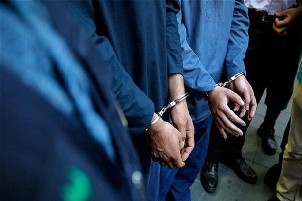 ۴ سارق و یک مالخر به ۱۳ فقره سرقت مغازه در کرمانشاه اعتراف کردند