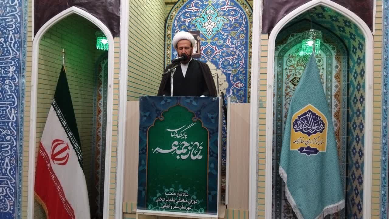 امام جمعه سنقر: مقاومت ملت ایران ضامن امنیت و اقتدار کشور است