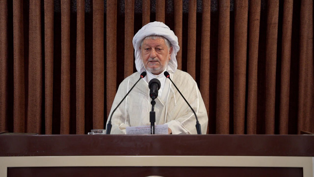 امام جمعه پاوه: آمریکا در جنگ اقتصادی هم شکست خواهد خورد