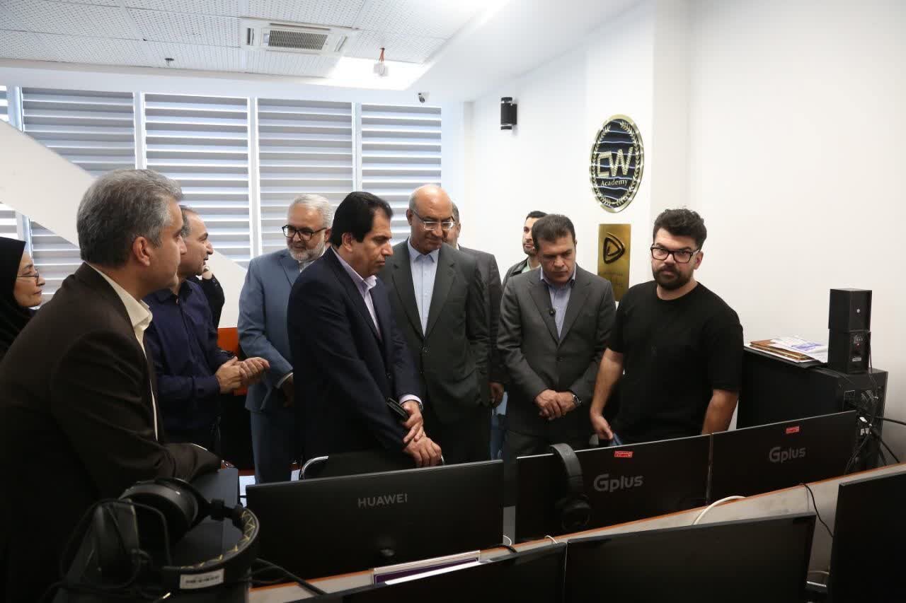 حبیبی: زیرساخت‌های صادرات دانش‌بنیان کرمانشاه به عراق را توسعه می‌دهیم