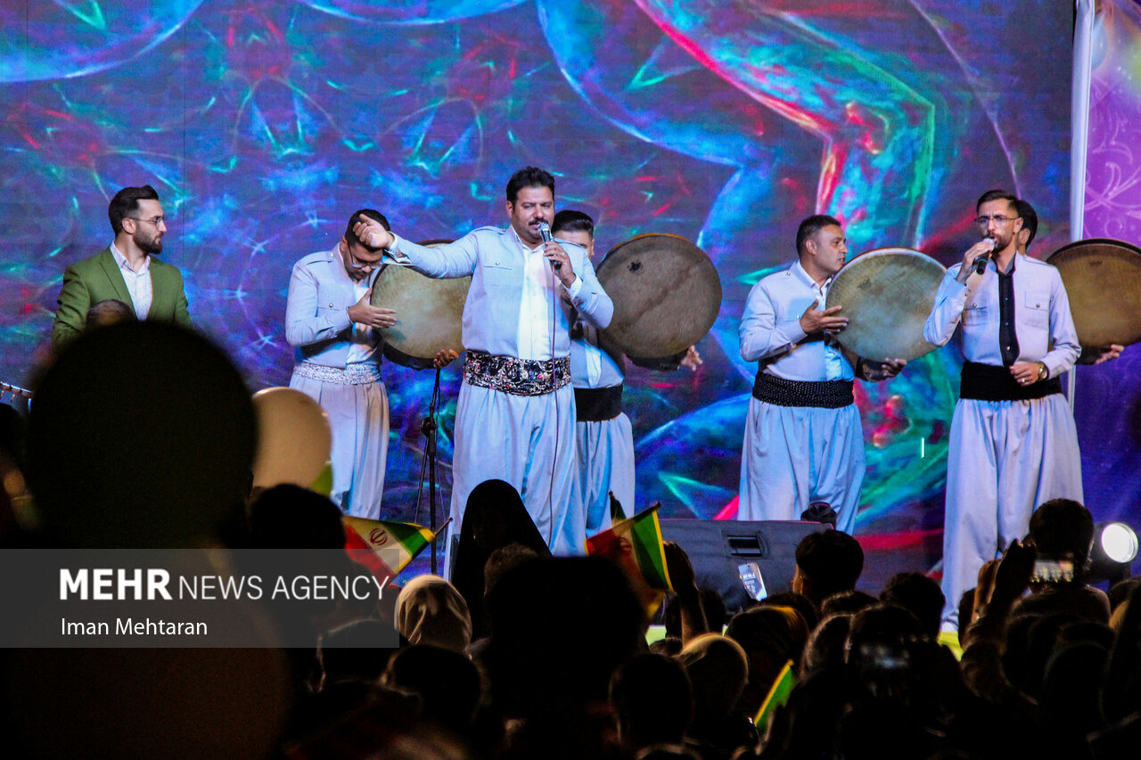 جشن امت احمد(ص) به میزبانی شهرستان جوانرود