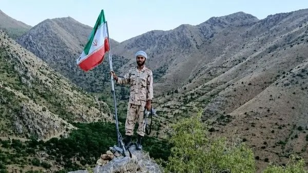 شهادت سرباز عشایری کوهرنگ در درگیری مرزی پاوه