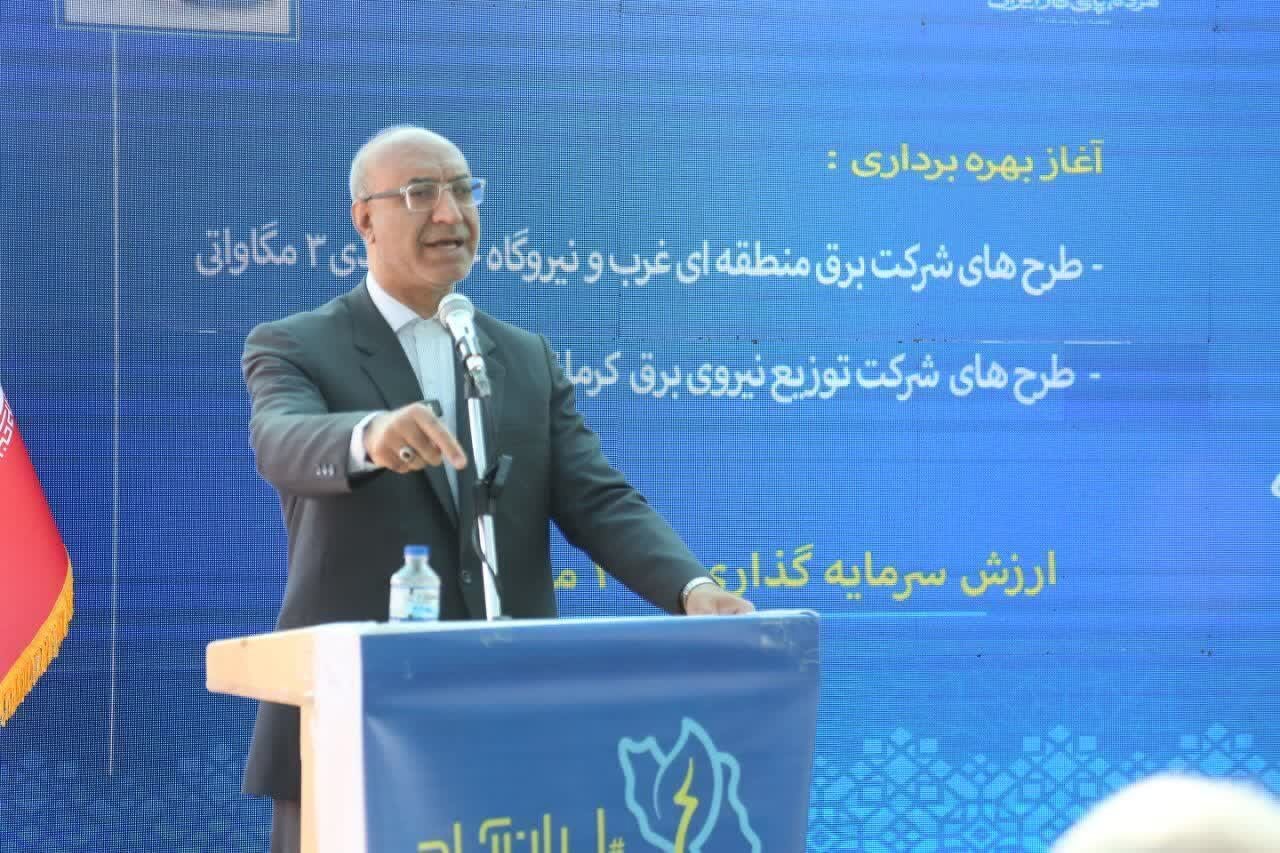حبیبی: روحیه کار و تلاش، کرمانشاه را از سخت‌ترین شرایط عبور می‌دهد