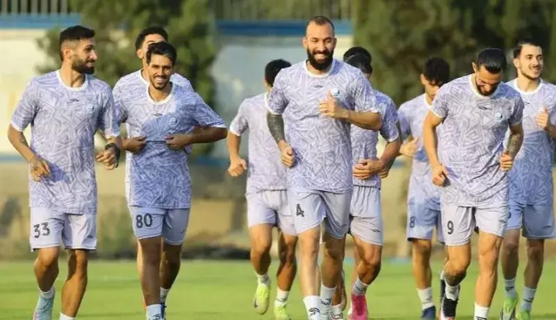 استقلال بدون تمرین راهی اراک می‌شود