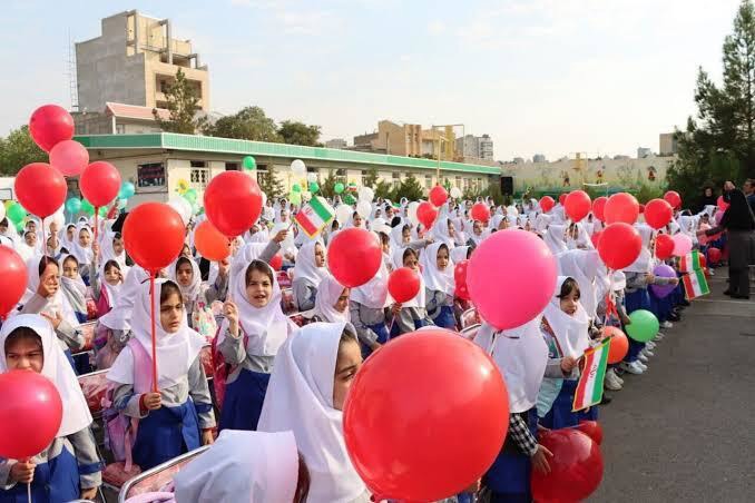 ۳۴۲ هزار دانش‌آموز کردستانی سال تحصیلی جدید به مدارس می‌روند