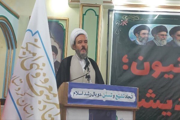 امام جمعه بیجار: وحدت مهم‌ترین معروف و تفرقه مصداق بارز منکر است