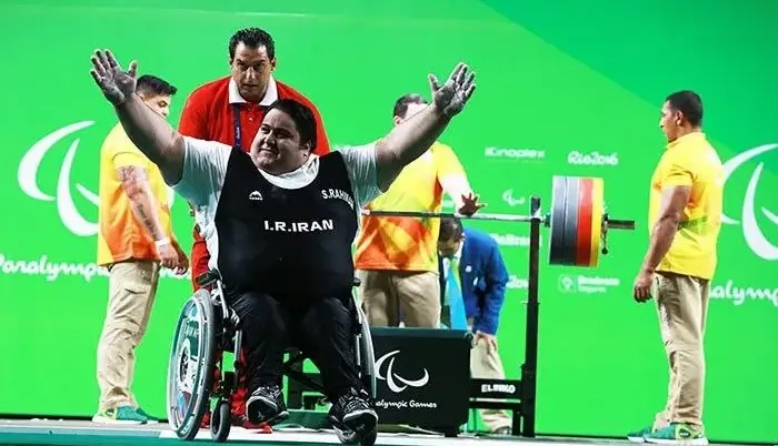 یک دهه از روز تاریخی سیامند رحمان گذشت