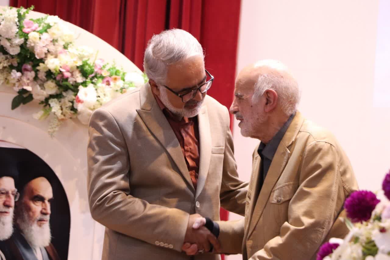 همه شرایط برای حضور شاداب دانش‌آموزان در مدارس فراهم شود