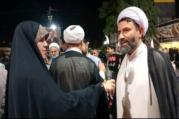 قدرت مردمی پشتوانه نظام در برابر فشارهای خارجی است