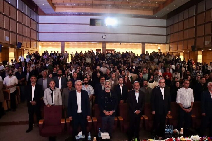 مستند «جنگل قائم» در کرمان به نمایش گذاشته شد