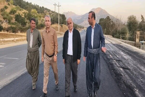 قادری: آسفالت محور بانه-بوئین تا پایان ماه تکمیل می‌شود