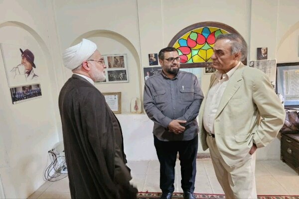 عصر کرد
