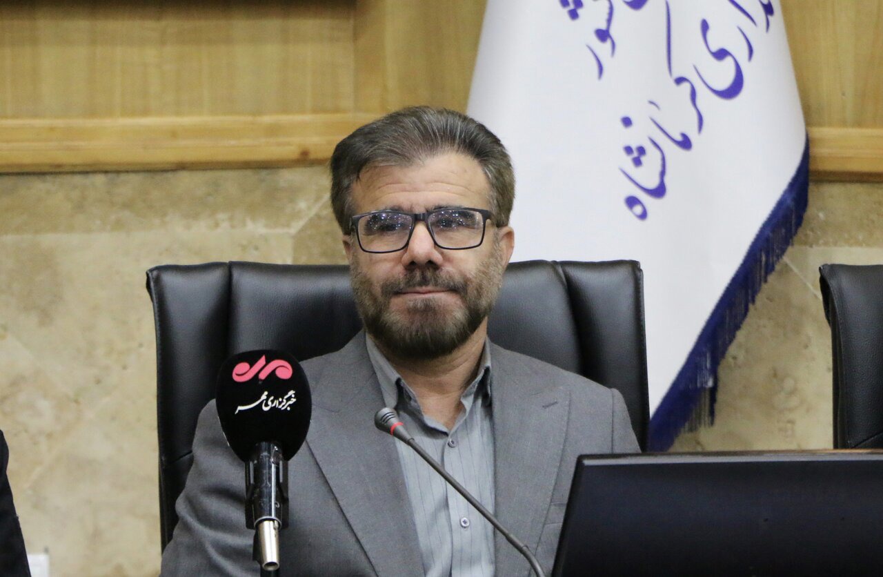 هیئت ویژه کرمانشاه برای پیگیری مصدومان سانحه اتوبوس به ساوه رفت