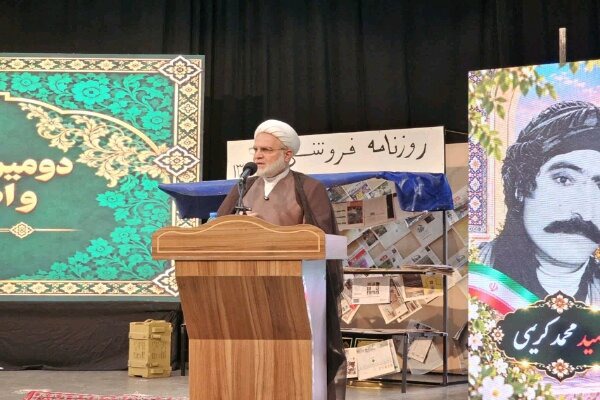 پورذهبی: ۱۳۲ شهید کارگری کردستان نماد مسئولیت‌پذیری و ایثار هستند