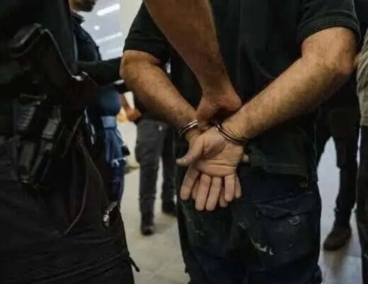 مامور انتظامی متخلف در کردستان بازداشت و روانه زندان شد