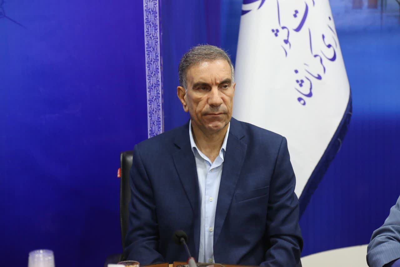 معاون استاندار کرمانشاه: قیر طبیعی باید از خام‌فروشی خارج شود