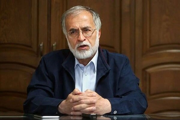 عطریانفر: ایران شاخ غول جهانی آمریکا را شکسته است