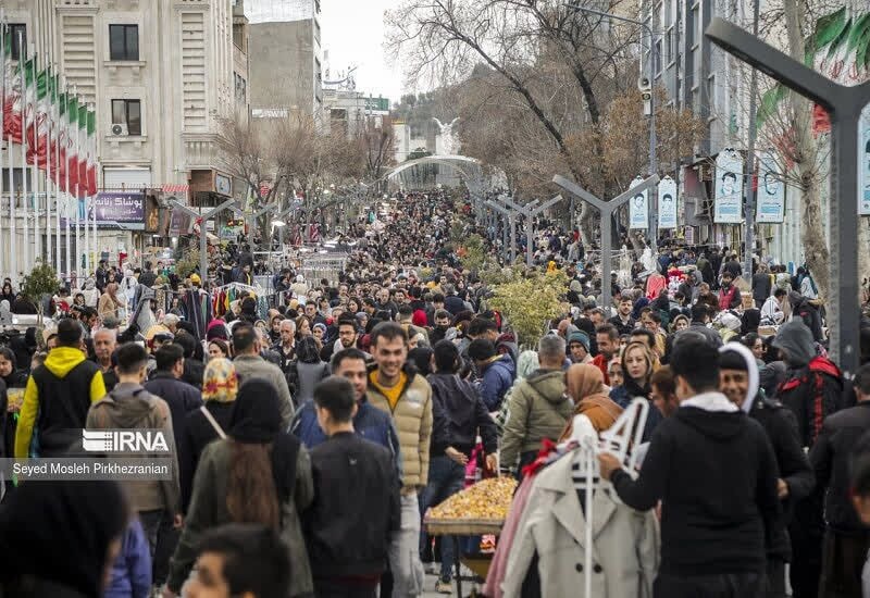 زنان در کردستان ۲ سال بیشتر از مردان عمر می‌کنند