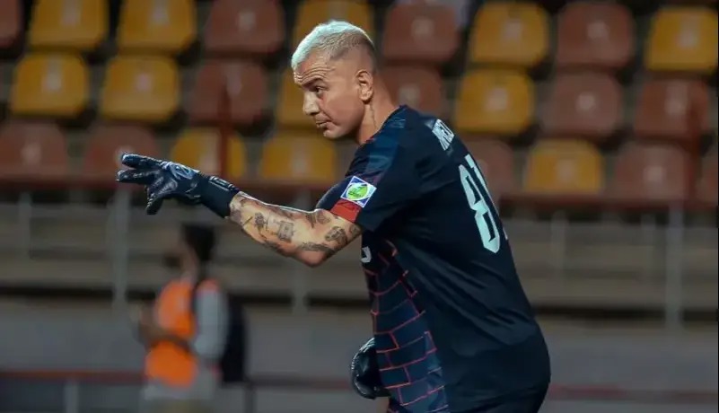 بتمن به دنبال کلین‌شیت مقابل پرسپولیس!