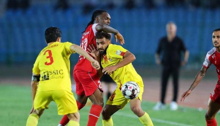 فولاد بدون موقعیت گل، پرسپولیس را برد!